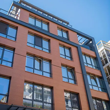 Geneva: A Charming Patio With Private Parking! Διαμέρισμα Σόφια